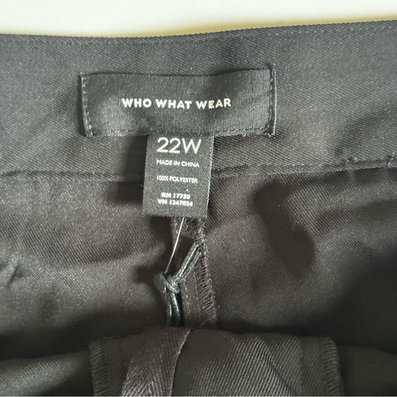 Who What Wear Black Split Lace Up Front Side Zip Skirt Size 22W - Picture 4 of 5